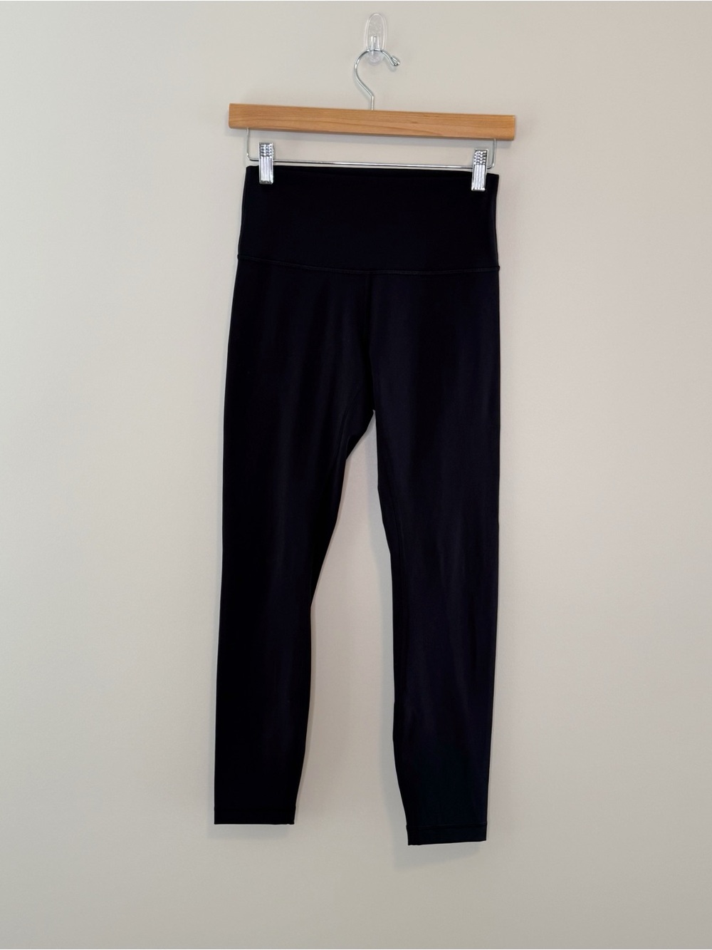 Lululemon Wunder Under High-Rise Tight 25" *Full-On Luxtreme Black Size 6